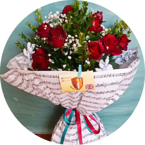 Fascio di rose rosse